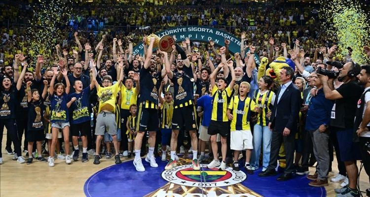 Fenerbahçe Beko, Türkiye Basketbol Ligi Şampiyonu Oldu!