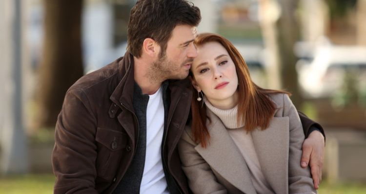 Elçin Sangu’dan Yıllar Sonra Kıvanç Tatlıtuğ Yorumu: “Lanet Gibi!”