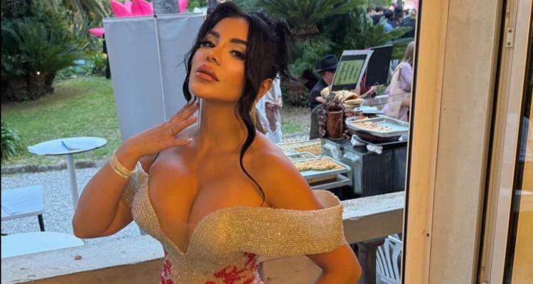 Fransa’da Güzellik Fenomeni Soraya Riffy Evinde Saldırıya Uğradı