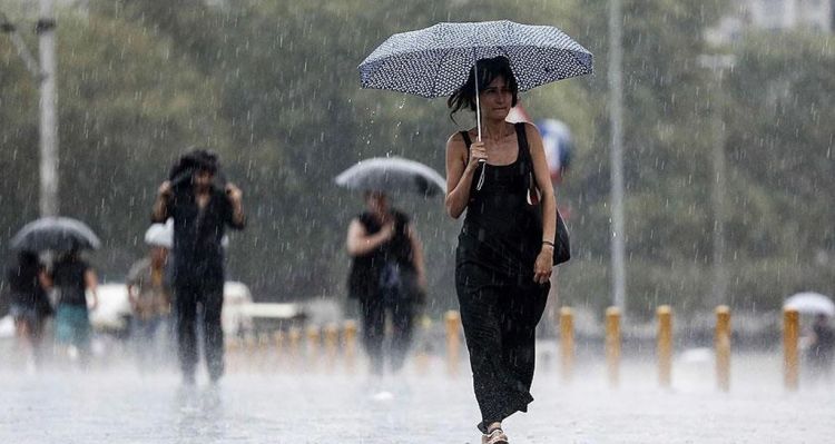 Meteoroloji’den 18 İle Sarı ve Turuncu Kodlu Uyarı! Kuvvetli Yağış ve Fırtına Bekleniyor