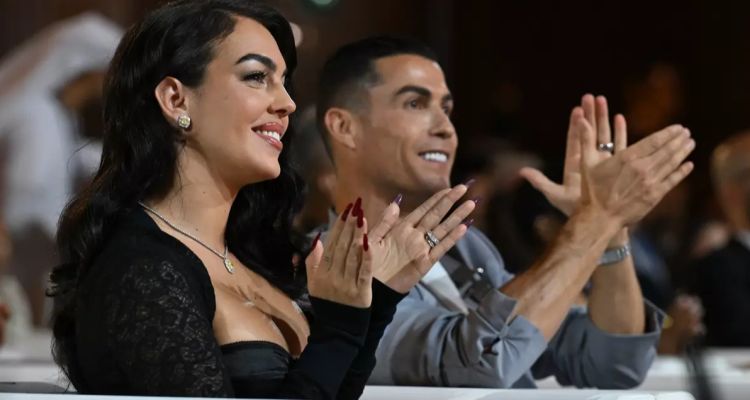 Cristiano Ronaldo, Georgina Rodriguez’e Evlilik Teklifi Etti!
