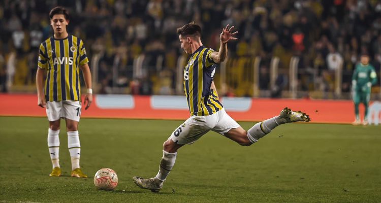 Miha Zajc Fenerbahçe'ye Veda Ediyor: Yeni Takımı Dinamo Zagreb