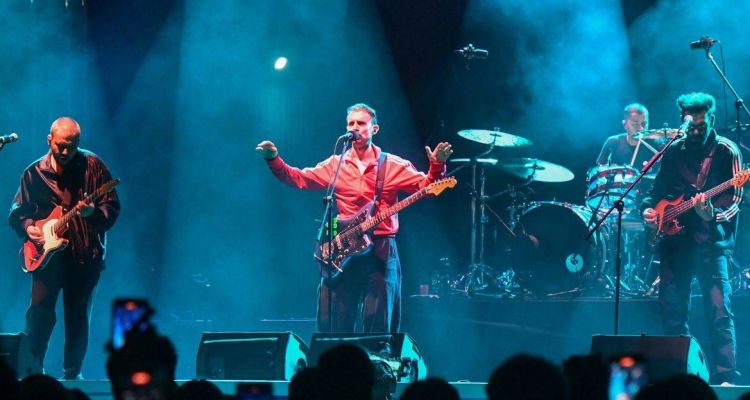 Adamlar Grubu Faaliyetlerini Durdurdu – Grup Üyesi Bilgileri