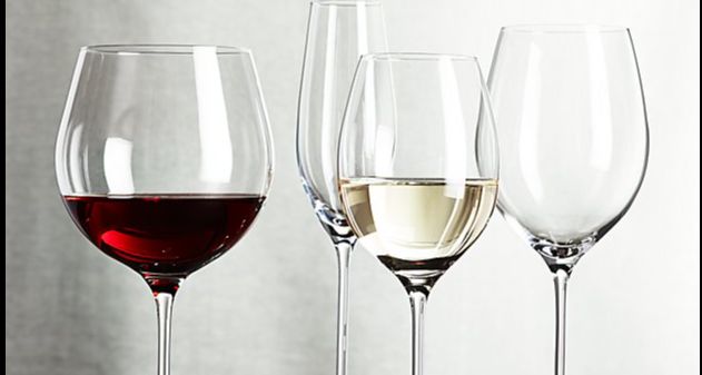 Bağlarımızda Şarap Seyahati: Kırmızı Ve Beyaz Şarabın Büyüsü