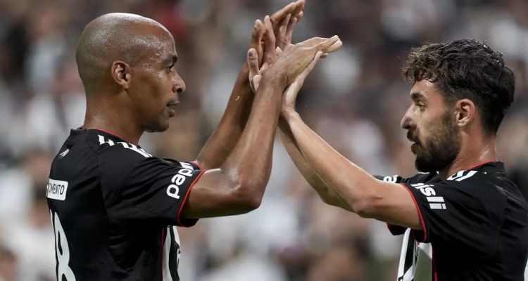 Beşiktaş Ayrılık Gelişmesini Duyurdu: Yeni Rotası Yunanistan