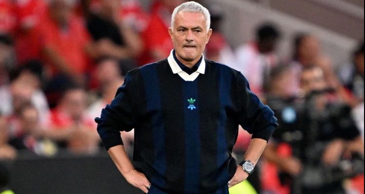 Mourinho'dan Fenerbahçelileri Kızdıracak Karar! Yeni Takımı...