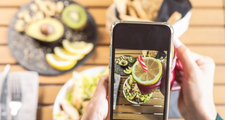 Yemek Tanıtım Videoları Çeken Fenomenlere "Bedava Yemek" Vergisi