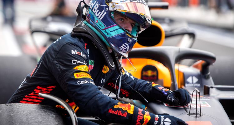 Max Verstappen Beyaz Çizgi İhlali Nedeni İle Ceza Aldı