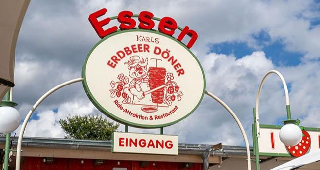 Almanya'da Çilekli Döner Çılgınlığı! Berlin'de Uzun Kuyruklar