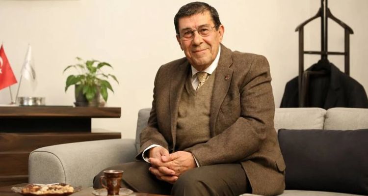 Türk Tiyatrosunun Usta İsimlerinden Zihni Göktay Hayatını Kaybetti!