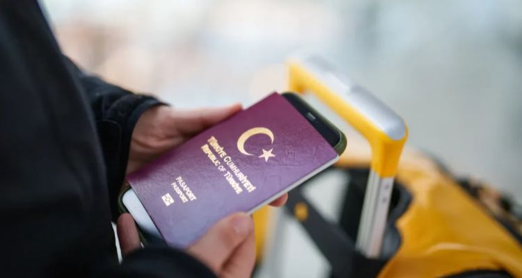 Suriye Diplomatik Pasaport Sahiplerine Türkiye'de Vize Muafiyeti!