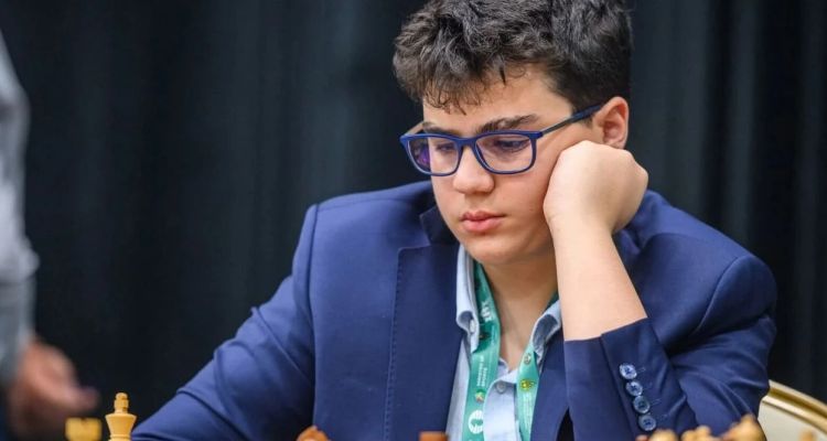 Türk Satranç Tarihine Geçti! Yağız Kaan Erdoğmuş Dünya Zirvesinde