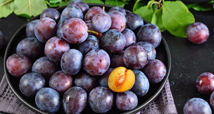 Mürdüm Eriğinin Faydaları Nelerdir? Nasıl Tüketilir?